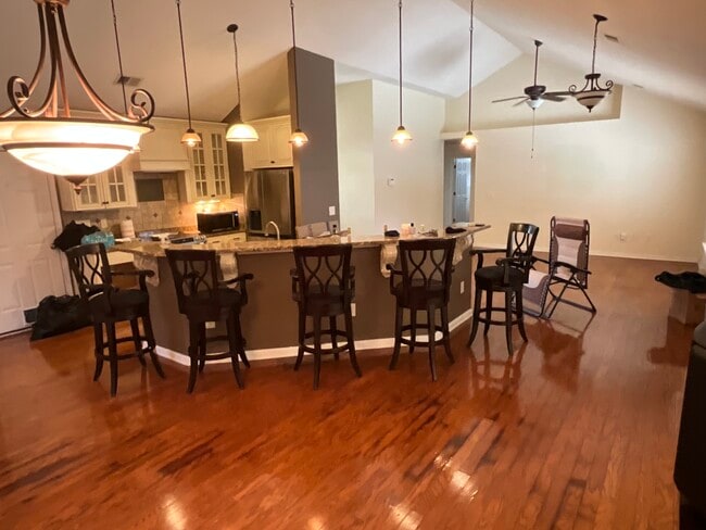 Kitchen - 405 Harbour Reef Dr