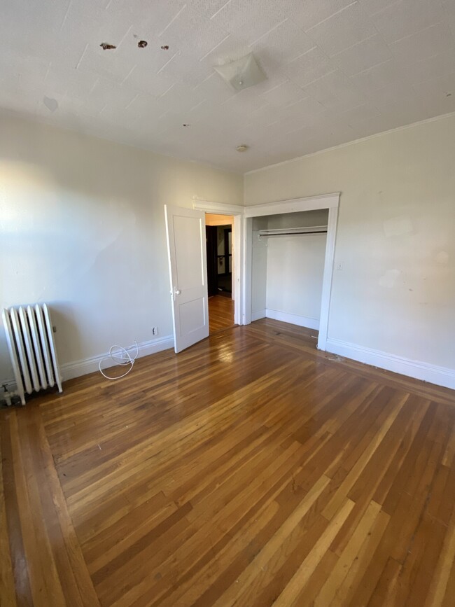 Photo - 126 Warren St Apartments