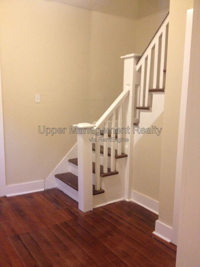 Photo - 3628 Toledano St