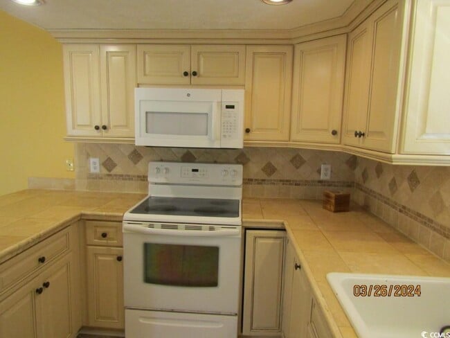 Building Photo - 4304 Beverly Ct Rental