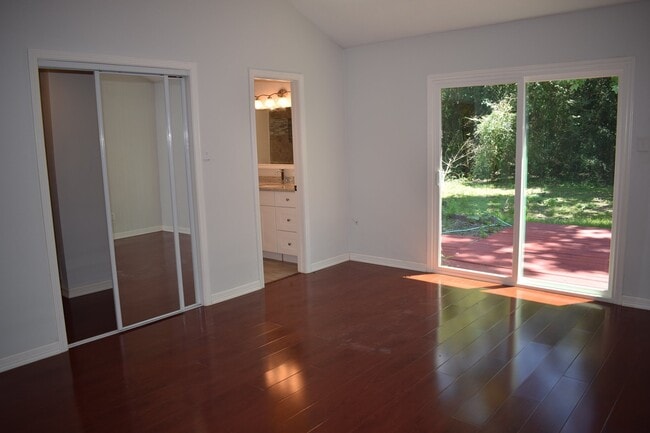 Photo - 15807 Mill Hollow Dr