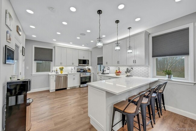 32 Glendale Ave