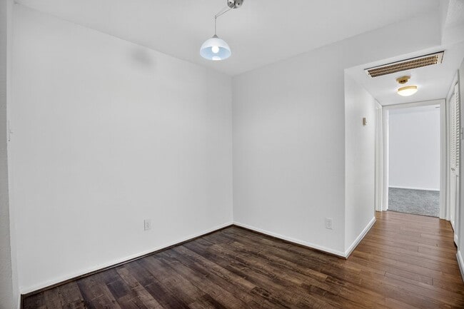 Photo - 8527 Hearth Dr