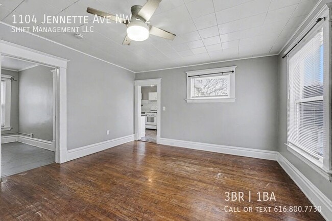 Photo - 1104 Jennette Ave NW