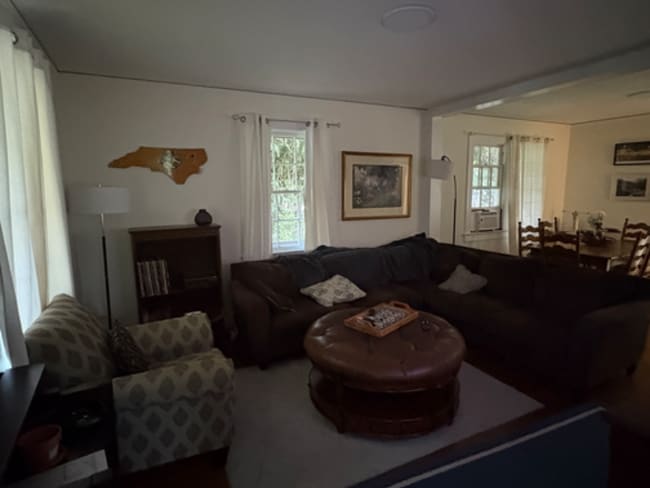 44 Davie Cir