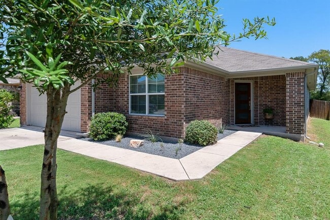 Photo - 19304 Great Falls Dr
