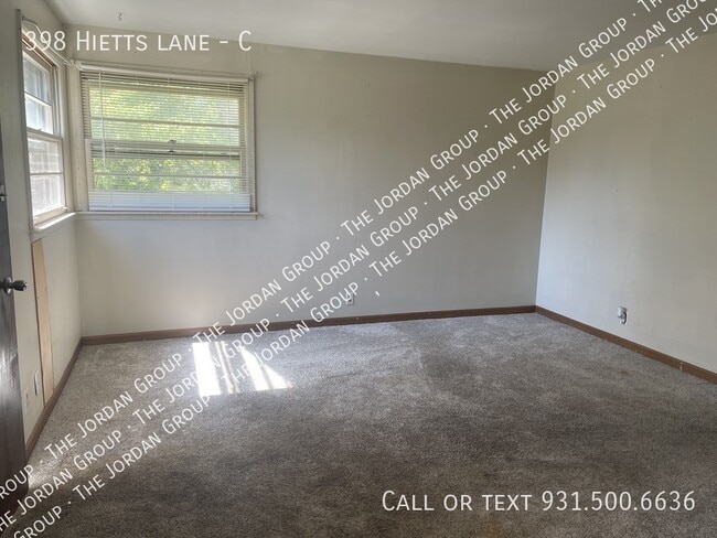 Photo - 398 Hietts Ln Unidad C