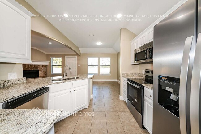 Photo - 1206 Woodside Ln
