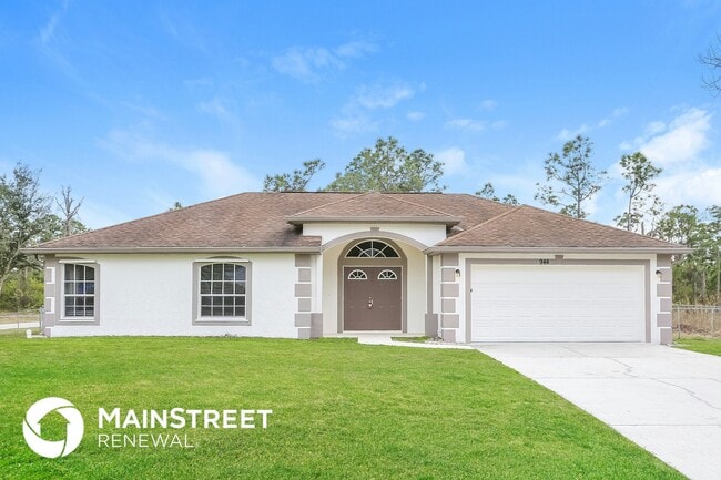 Photo - 944 Berg St E