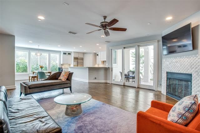 Photo - 4532 Normandy Ave