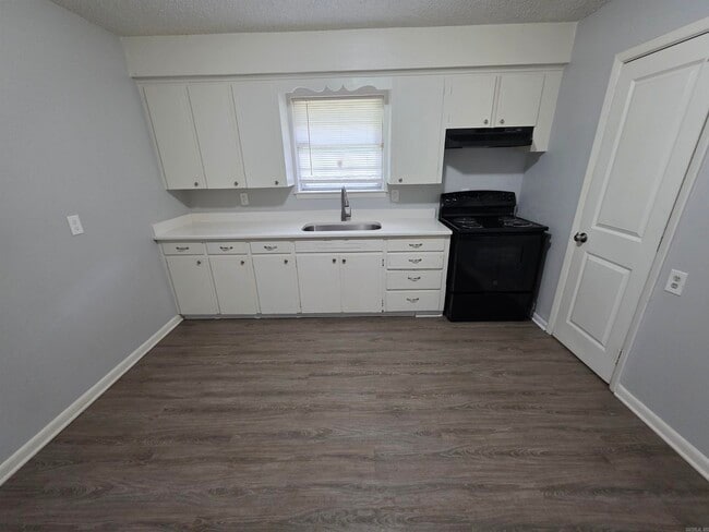 Photo - 8709 Duncan Dr