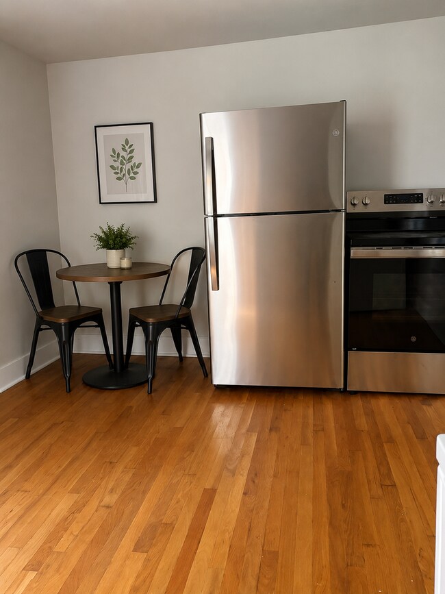 Photo - 1502 16th Ave S Unit Apt C (Basement )