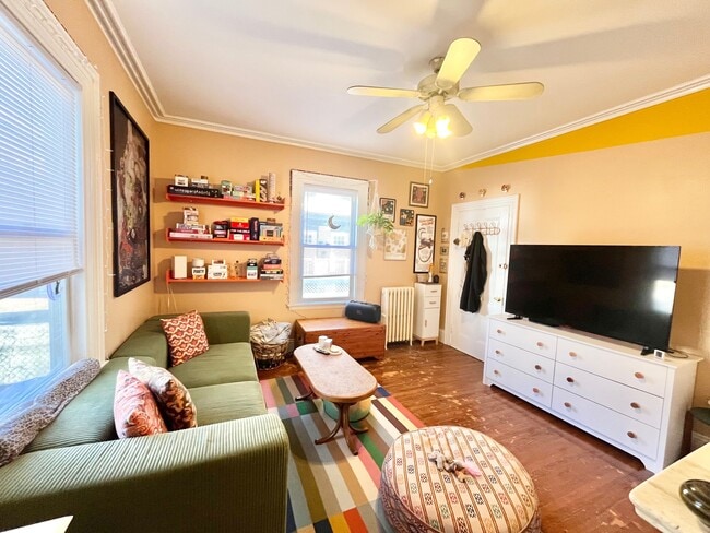 Photo - 5 Hollis Pl Unit 1