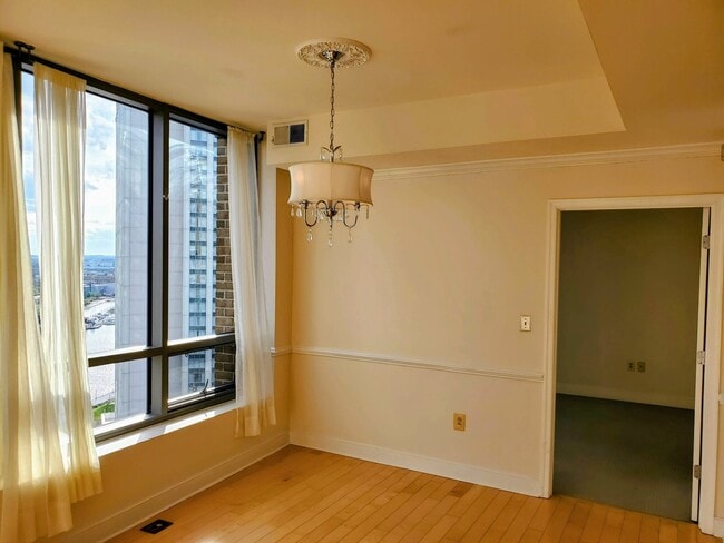 675 S President St Unidad 1903