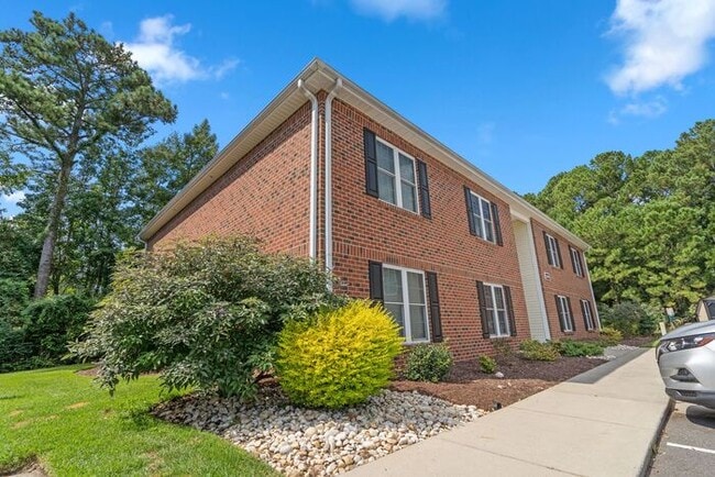 Building Photo - It's the little bit of "Extra"ordinary tha...