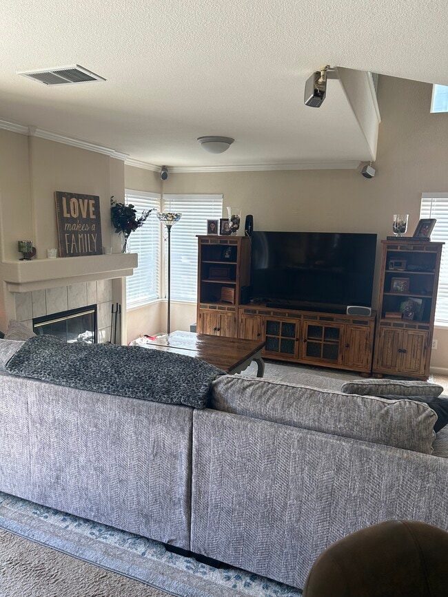 Photo - 9336 Lariat Dr House