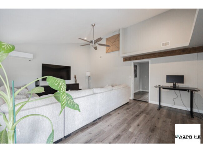 Photo - Furnished 3/2 Chandler House - Style, Spac...