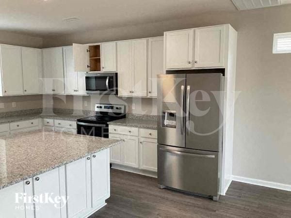 Photo - 603 Stafford St