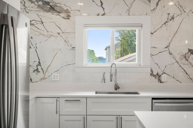 Photo - 5350 Tejon St