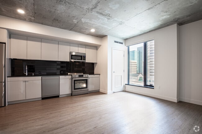 Studio - S-B - Eleven Fifty Clay Street