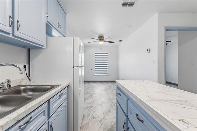 109 Ash St Unit C