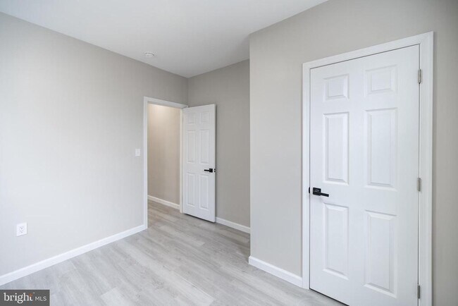 Photo - 2265 E Clearfield St