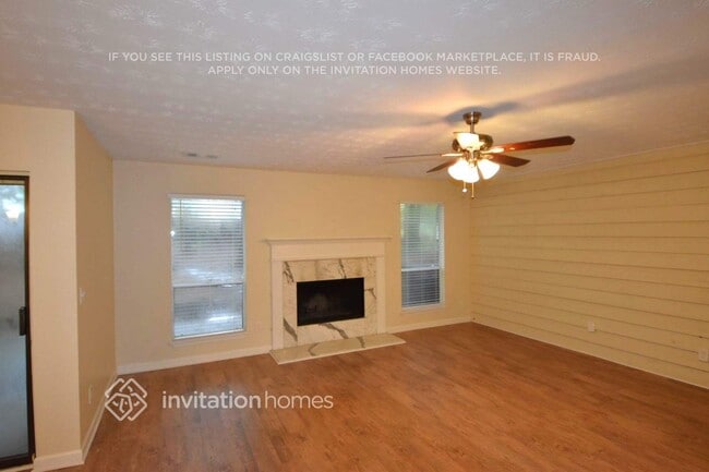 Photo - 1163 Sandalwood Dr