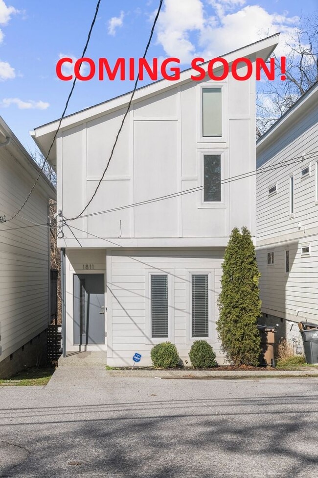 Building Photo - Modern 3 bedroom Home in East Nashville Close to the Most Popular Places in Nashville!