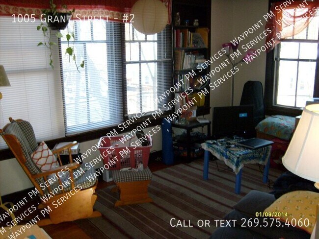 Photo - 1005 Grant St Unit #2