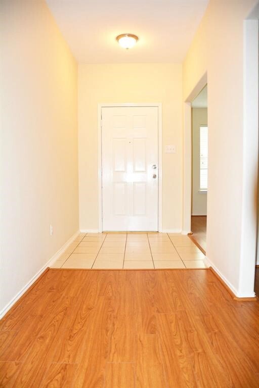 Photo - 10011 NW Park Pl Dr