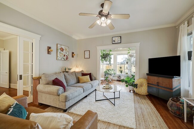 Photo - 304 Sul Ross St