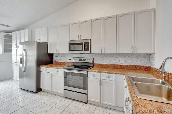 Photo - 5105 Arbor Glen Cir
