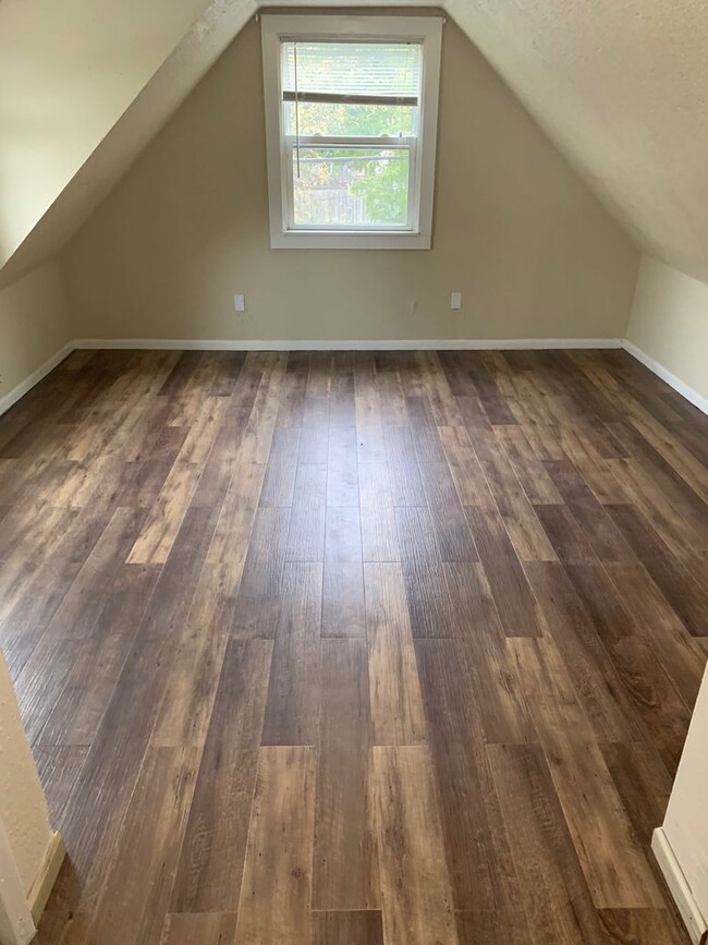 3 Bedroom Duplex For Rent Minneapolis