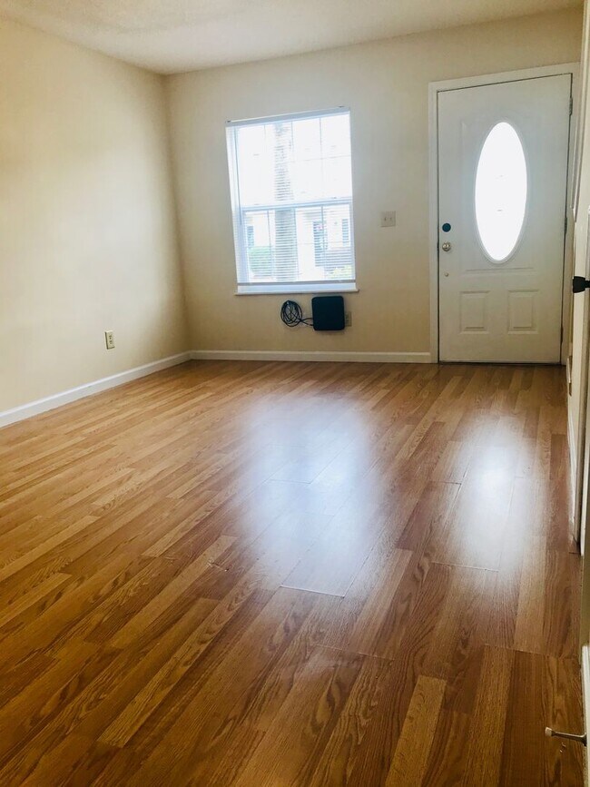 Photo - AVAILABLE NOW!! Great 2 Bedroom Townhome! Close CCU, CMC, Shopping, Restaurants & More!