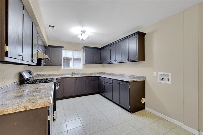 Photo - This is a cute 3 bedroom, 1 ½ bath townhouse