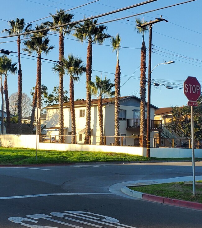 1 - 6705 Trigo Rd Unit A - Isla Vista