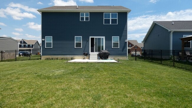 Photo - Spacious 4-bedroom, 3.5-bath home in Tipp City, OH
