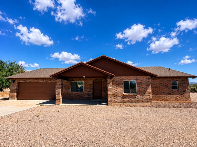 Building Photo - 1731 Avenida Pastor