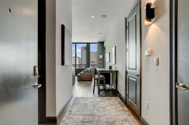 Photo - 1211 Caroline St Unit 1706