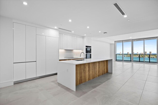 Photo - 220 Lake Shore Dr Unit 1706