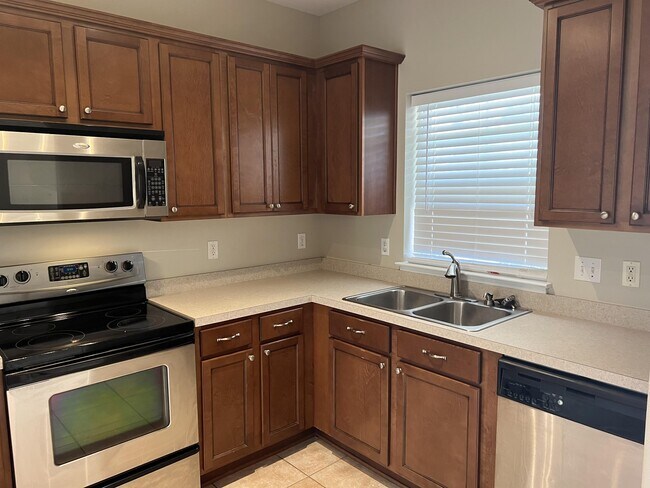 Photo - 8 Myrtle Oak Way