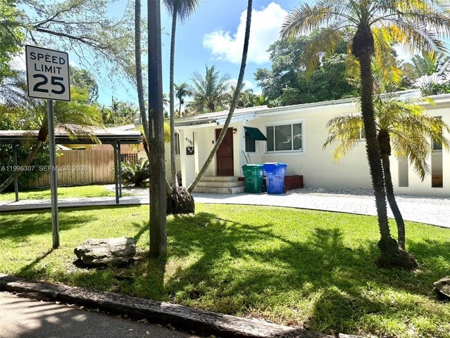 Photo - 4190 Pamona Ave