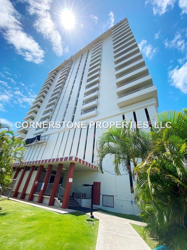 Building Photo - 796 Isenberg St