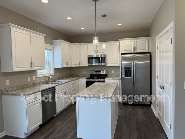 Photo - 1032 Matteoti Ct House