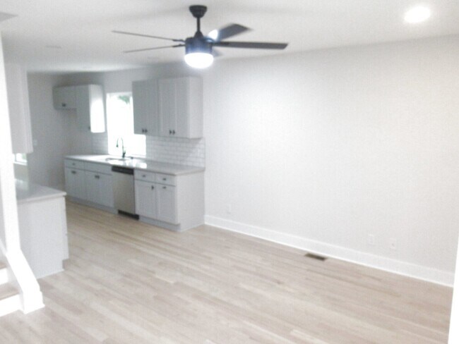 Photo - Renovated & Ready in Downtown Maiden