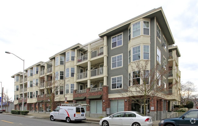 Primary Photo - Blakeley Commons