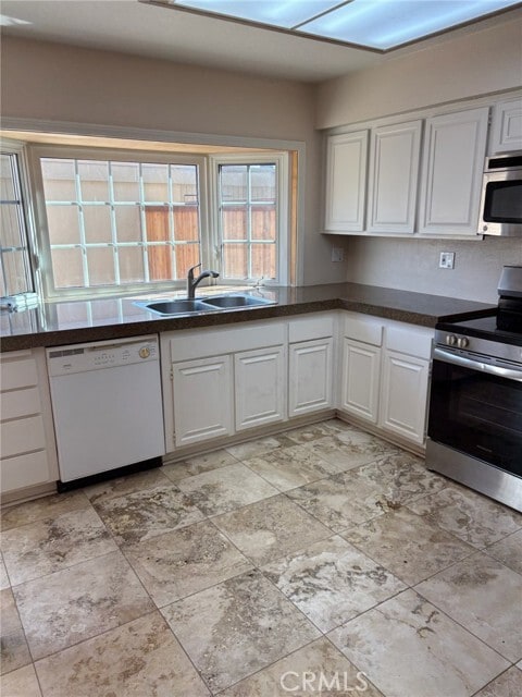 Photo - 18243 Crater Lake Ct