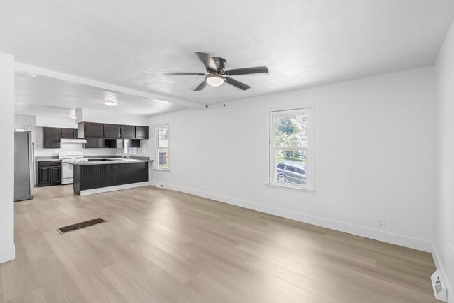 Photo - 1200 S 3rd St