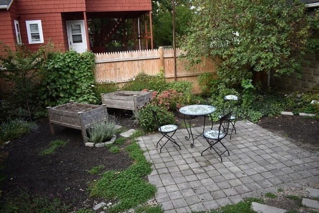 Photo - 2579 Massachusetts Ave Unidad 1 Rental