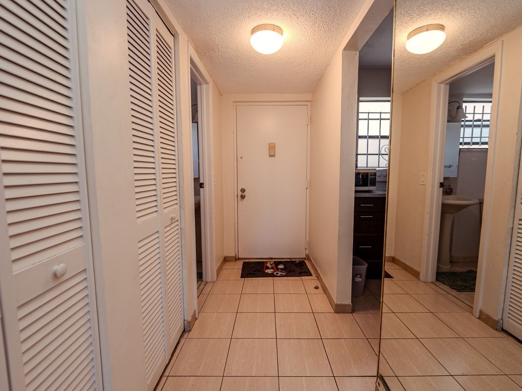 Photo - 950 Euclid Ave Condo
